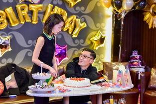 娱乐吃瓜酱生日庆祝,星光熠熠，欢乐满溢